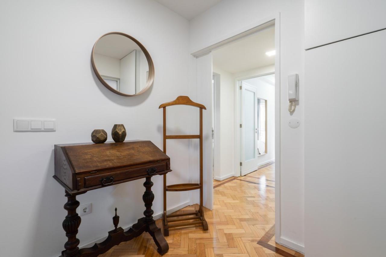 Host Wise - Spacious Fresh Flat W Terrace - Near Sea エスピーニョ エクステリア 写真