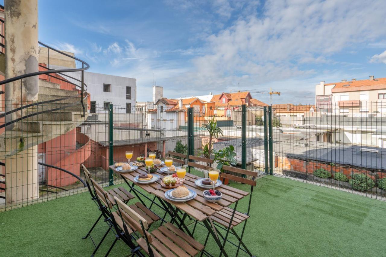 Host Wise - Spacious Fresh Flat W Terrace - Near Sea エスピーニョ エクステリア 写真